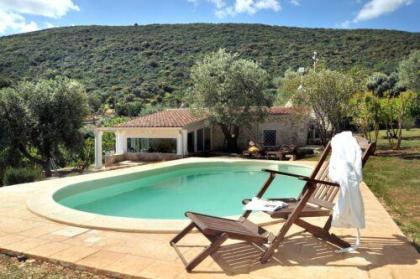 2018 Schönes Ferienhaus mit Swimming-Pool bei Monopoli Apulien Süditalien